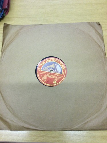 His masters voice - his,